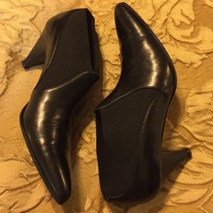 Black Prevata ankle bootie